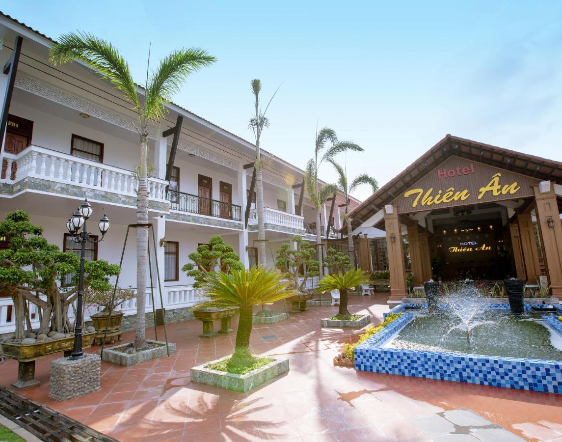 Thien An Hotel Soc Trang Exteriör bild